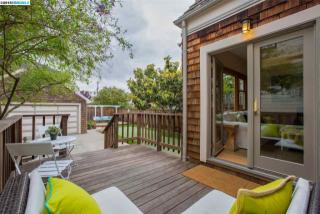 1325 Weber St, Alameda, CA 94501-3943