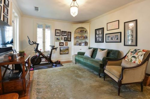 2482 Dellwood Dr, Atlanta GA  30305-4076 exterior