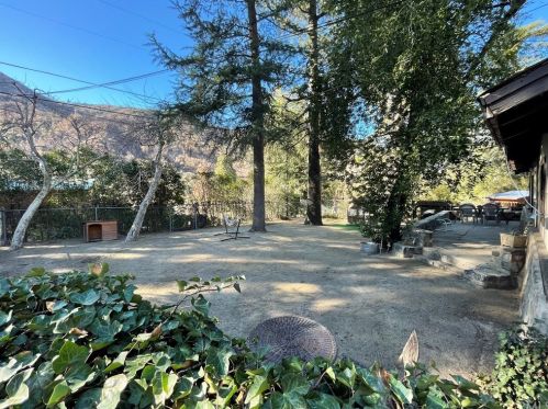 37026 Alder Dr, Mountain Home Village, CA 92359-9593