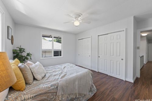 2071 10th Ave, Honolulu HI  96816-2929 exterior