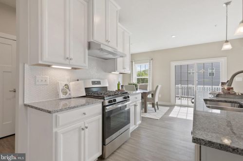 691 Falcon Ln, Aberdeen MD  21001-1256 exterior