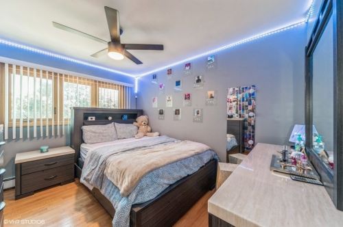 8212 Lyons St, Niles IL  60714-1336 exterior