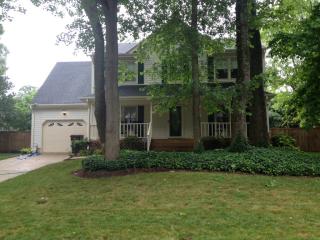 1141 Crystalwood Cir, Chesapeake, VA 23320-5120