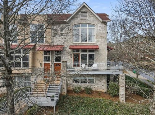 1354 Fernwood Cir, Atlanta, GA 30319-3408