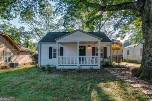 3272 Harrison Rd, Atlanta GA  30344-4931 exterior
