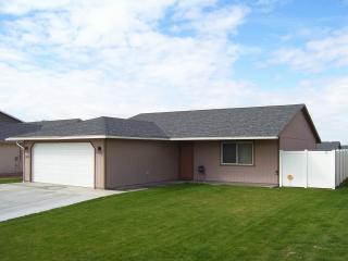 1010 Capstone Ave, Hatton, WA 99344-1915