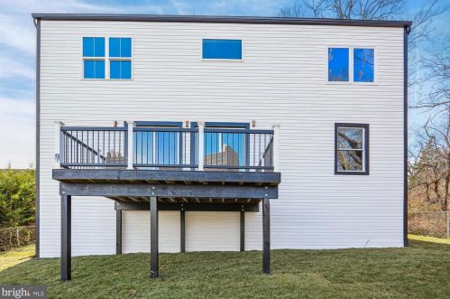 6615 Gude Ave, Silver Spring MD 20912-4827 exterior