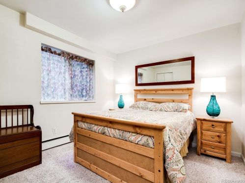 1110 Clayton St, Denver CO  80206-3212 exterior