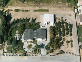 2185 Sonora Ln, Fresno, CA 93722-5446