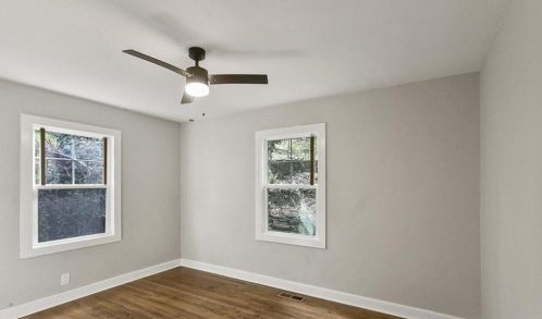 656 Charlotte Pl, Atlanta GA  30318-6375 exterior