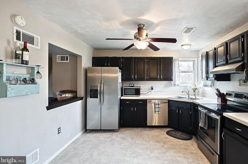 125 Edward St, Hanover PA  17331-2728 exterior