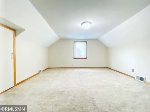 1530 Birmingham St, Saint Paul MN  55106-1410 exterior