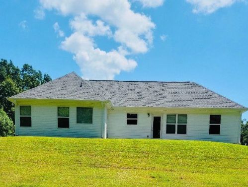 107 Brookhaven Dr, Rockmart, GA 30153-7359
