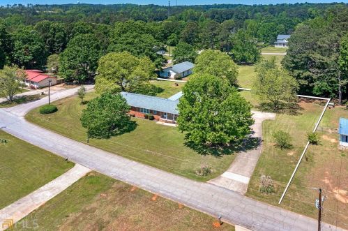 15 Highland Blvd, Stockbridge GA  30281-4654 exterior