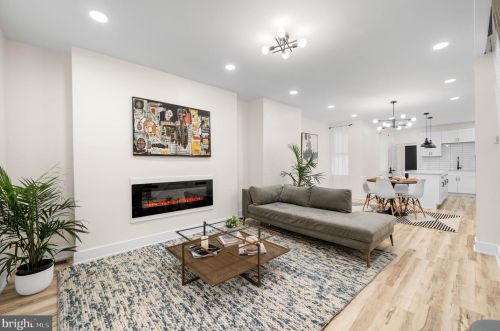 5239 2nd St, Philadelphia, PA 19120-3413