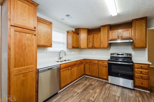 105 Aspen Forest Dr, Porterdale GA  30016-5819 exterior