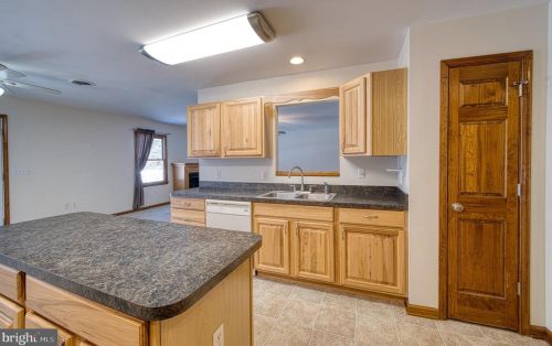 345 Journey Ln, Berkeley Springs WV exterior