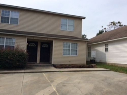 1331 Edgewood Dr, Valdosta, GA 31601-4369