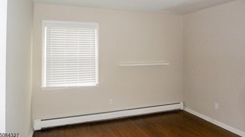 30 Kim Ln, Hackettstown NJ  07840-5624 exterior