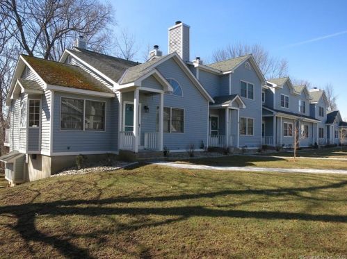 712 Fieldstone Ct, Colchester, CT 06415-1247