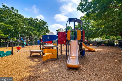 8142 Westside Blvd, Fulton MD  20759-2587 exterior