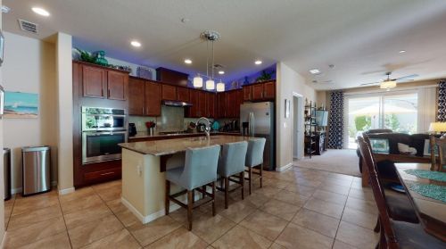 1290 Shady Pines St, Manteca, CA 95336-5160