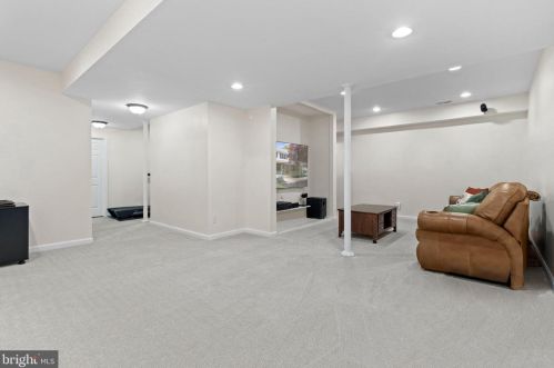 13815 Notley Rd, Silver Spring MD 20904-5971 exterior