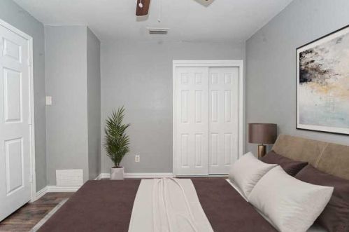 10348 Chelmsford Dr, Dallas TX  75217-3126 exterior
