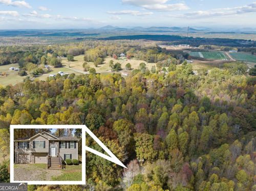 279 Barefoot Cir, Lula, GA 30554-3411