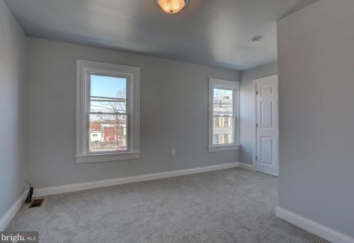 504 Chestnut St, Lancaster PA  17602-3019 exterior