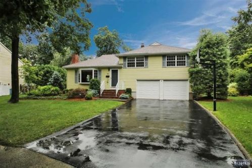 269 Mulberry Pl, Ridgewood, NJ 07450-1634