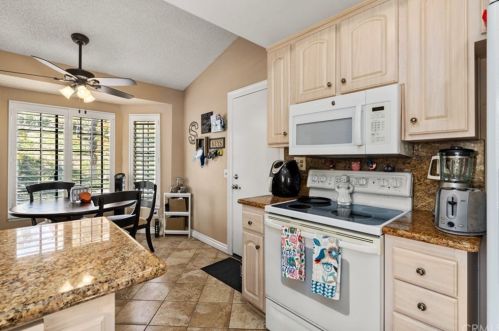 6081 Ladera Ln, Anaheim CA  92807-4847 exterior