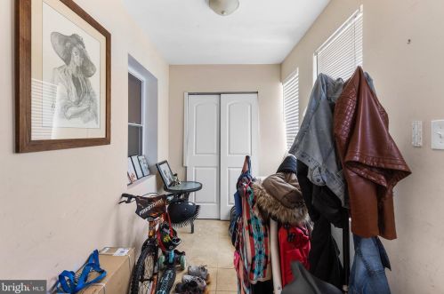 5811 Delancey St, Philadelphia, PA 19143-1207