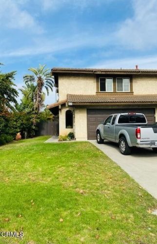 809 Rosewood Dr, Oxnard, CA 93030-3469