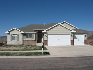 1550 Mountain Shadow Dr, Pocatello ID  83204-5041 exterior