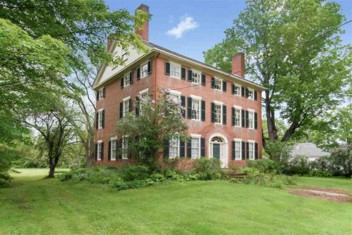 74 Court St, Haverhill, NH 03765-5401