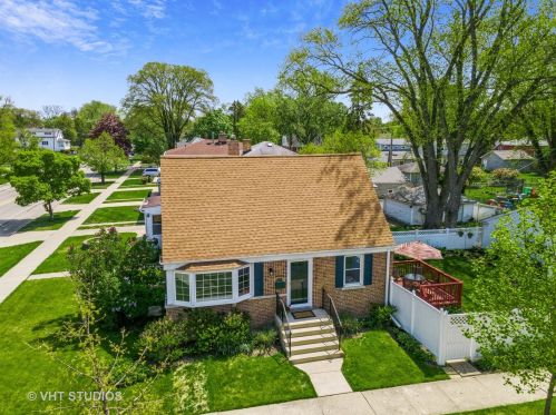 5919 Church St, Morton Grove, IL 60053-2473