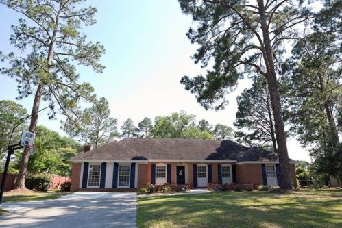 1410 Pine Acres Dr, Cordele, GA 31015-2025