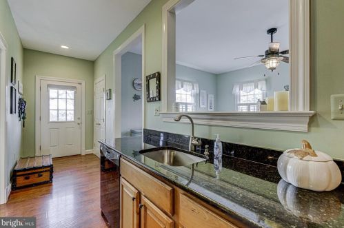 2407 Starcrest Dr, Silver Spring MD 20904-5459 exterior