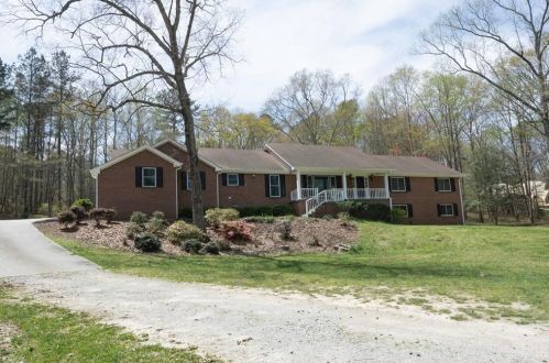 1704 Troy Smith Rd, Monroe, GA 30656-4539