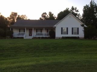 121 Loblolly Ct, Gray, GA 31032-4525