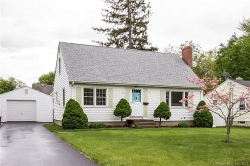69 Dale Rd, Hartford, CT 06109-3331
