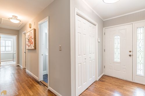 2031 Abby Ln, Atlanta GA  30345-3514 exterior