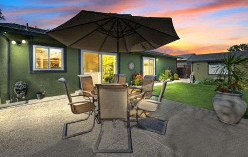 594 Canton Dr, San Jose, CA 95123-3222