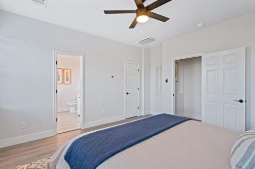 11920 Pecan Gate Way, Webberville TX 78653-3975 exterior