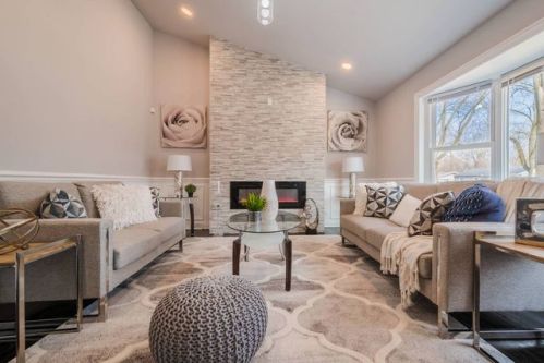 15418 Cherry Ln, Dixmoor, IL 60428-2707