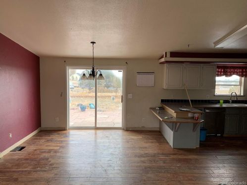 5607 Columbine Ridge Rd, Elizabeth, CO 80107-7831