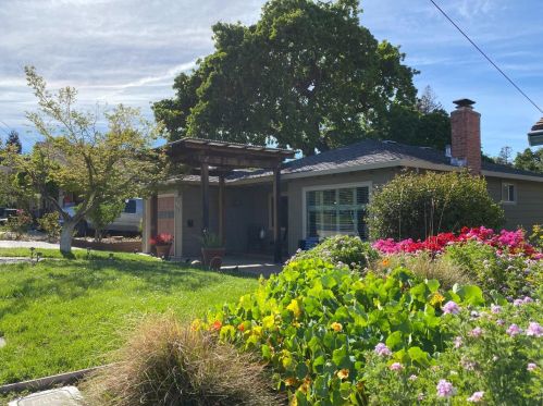2616 Thornhill Dr, San Carlos, CA 94070-4429