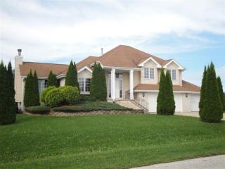 12288 Arrowwood Ln, Belvidere, IL 61008-9601
