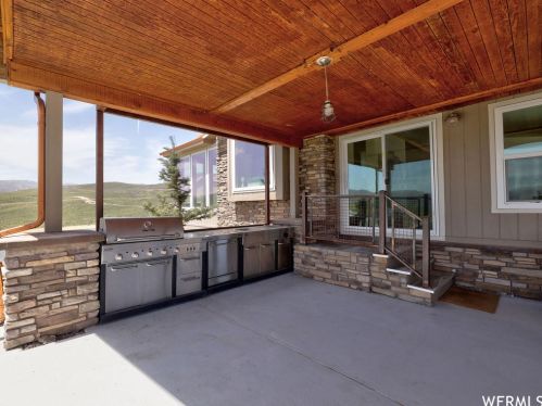 29731 Old Lincoln Hwy, Hoytsville UT 84017-9621 exterior